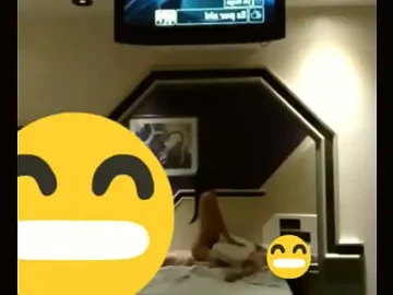 joven argentino cogiendo con hermosa peruana 1733441816